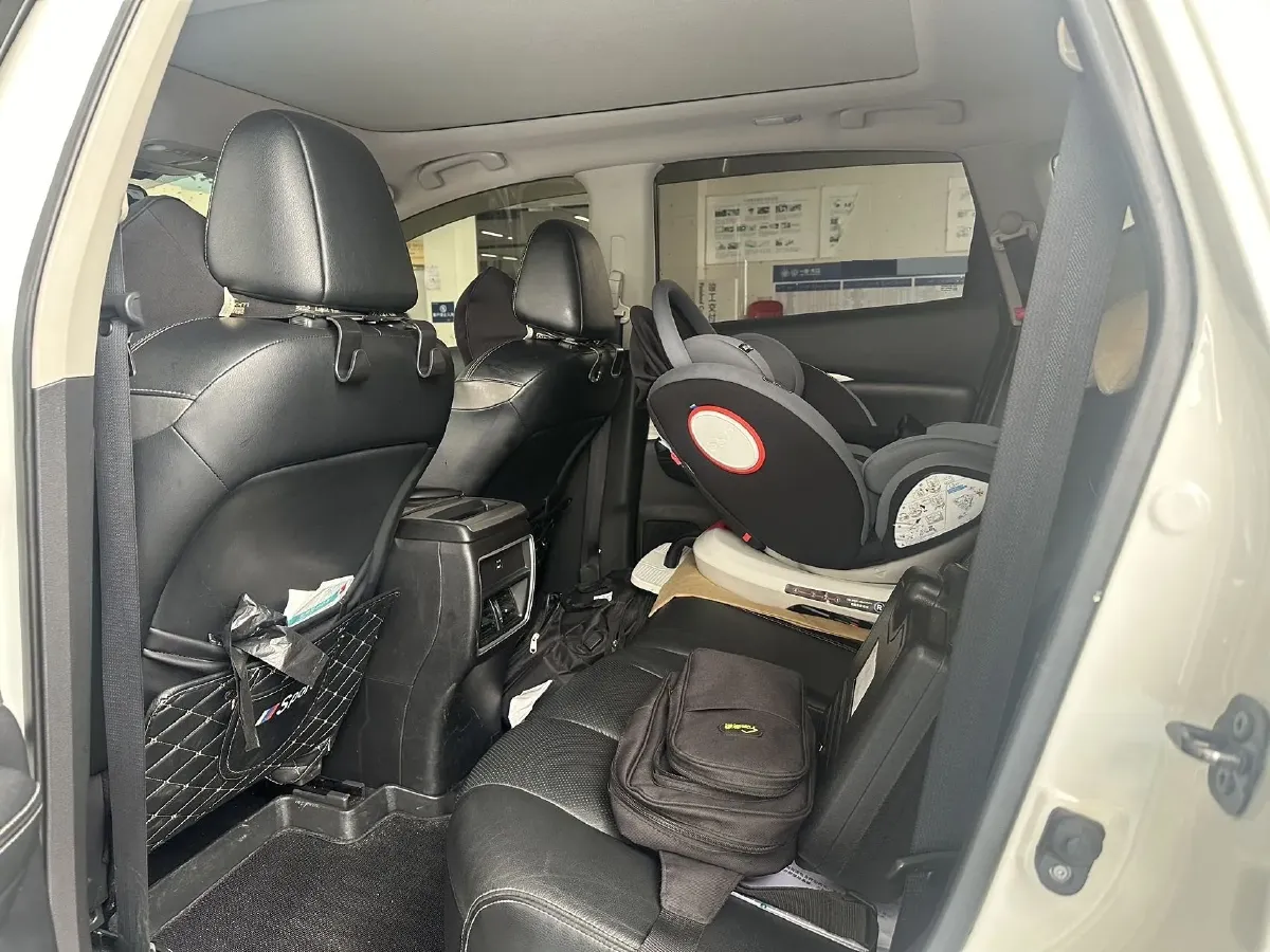 2019 Nissan Murano 2.5L 186HP L4 CVT,autocango,china used car exporter,china ev exporter,chinese used car exporter,chinese used ev exporter