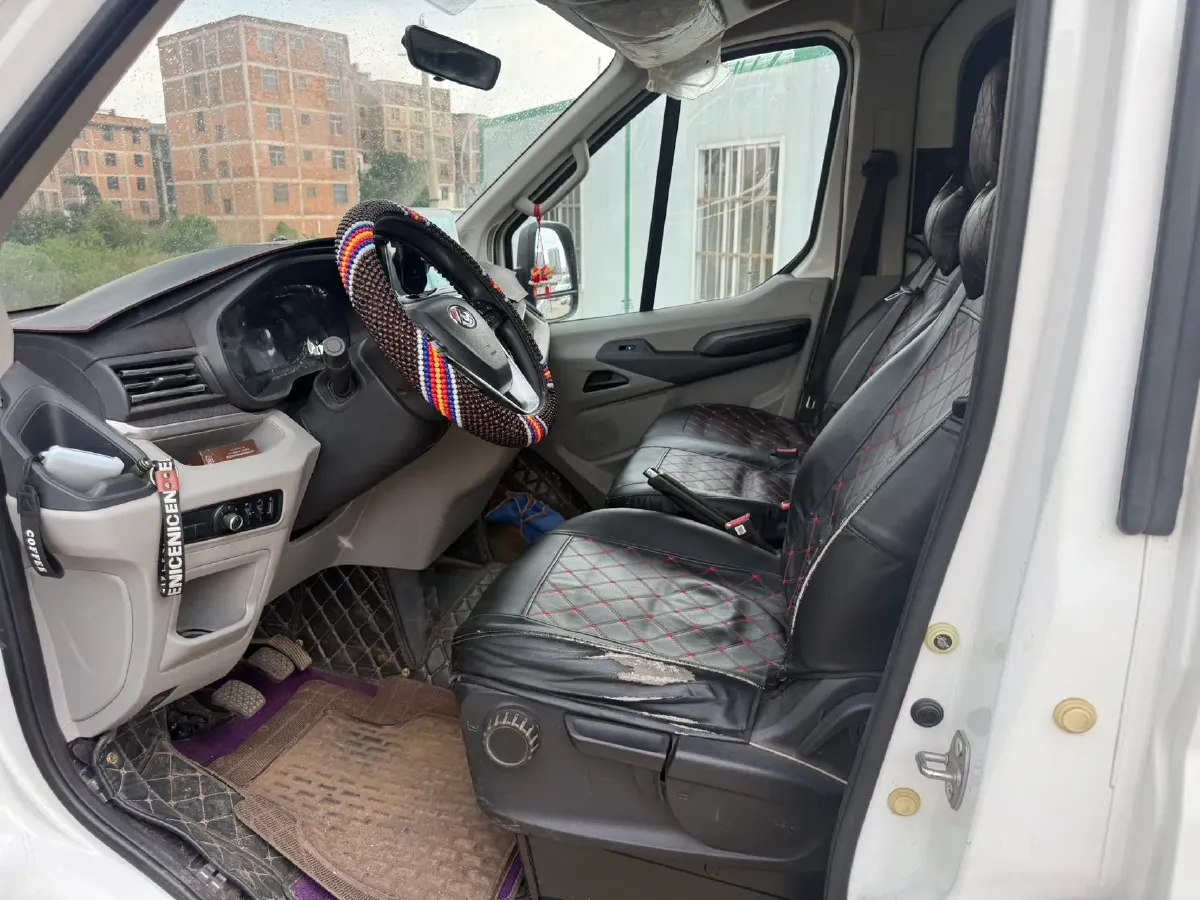 2019 MAXUS XinTu V90 2.0T 148HP L4 6MT,autocango,china used car exporter,china ev exporter,chinese used car exporter,chinese used ev exporter