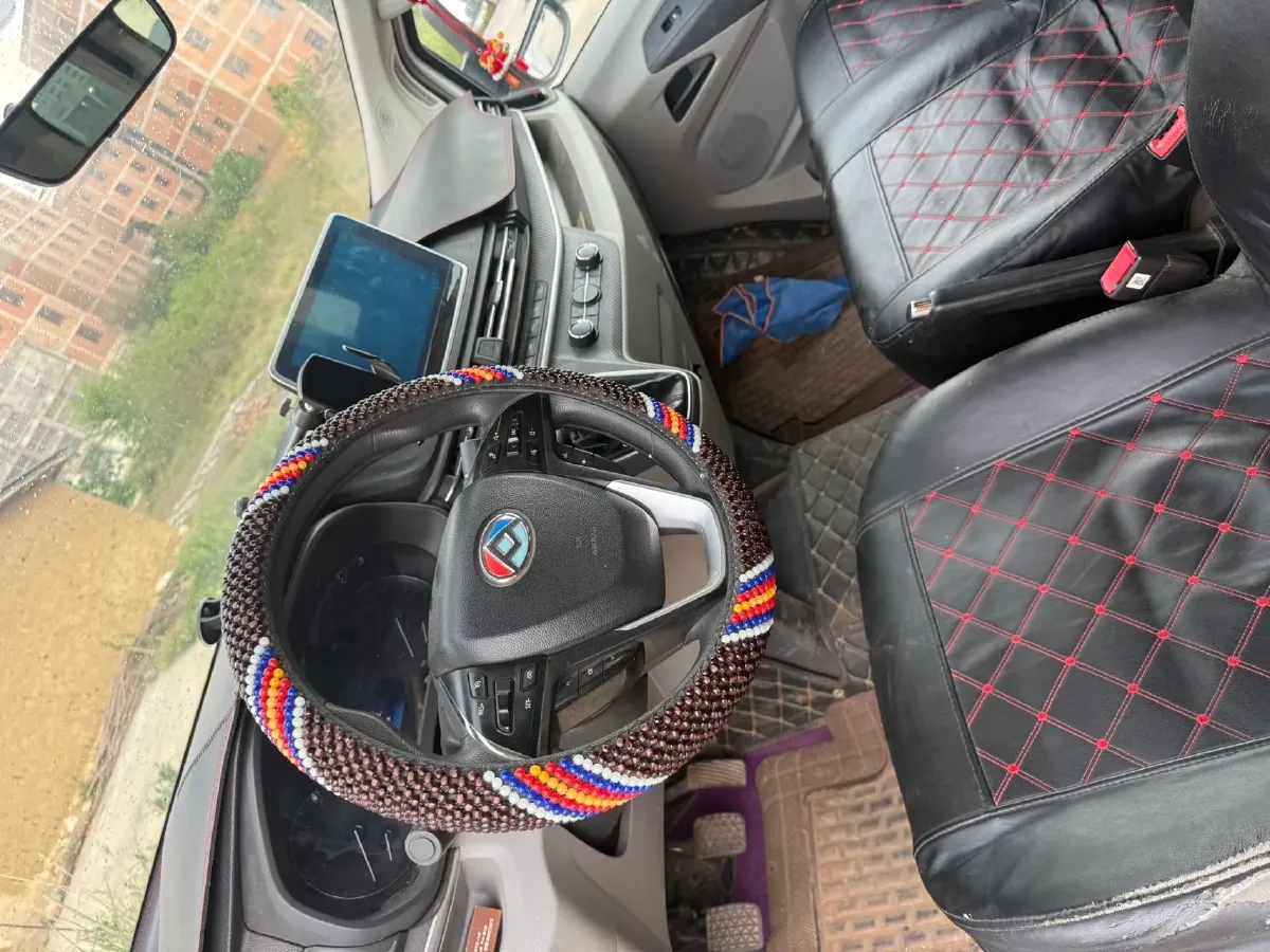 2019 MAXUS XinTu V90 2.0T 148HP L4 6MT,autocango,china used car exporter,china ev exporter,chinese used car exporter,chinese used ev exporter