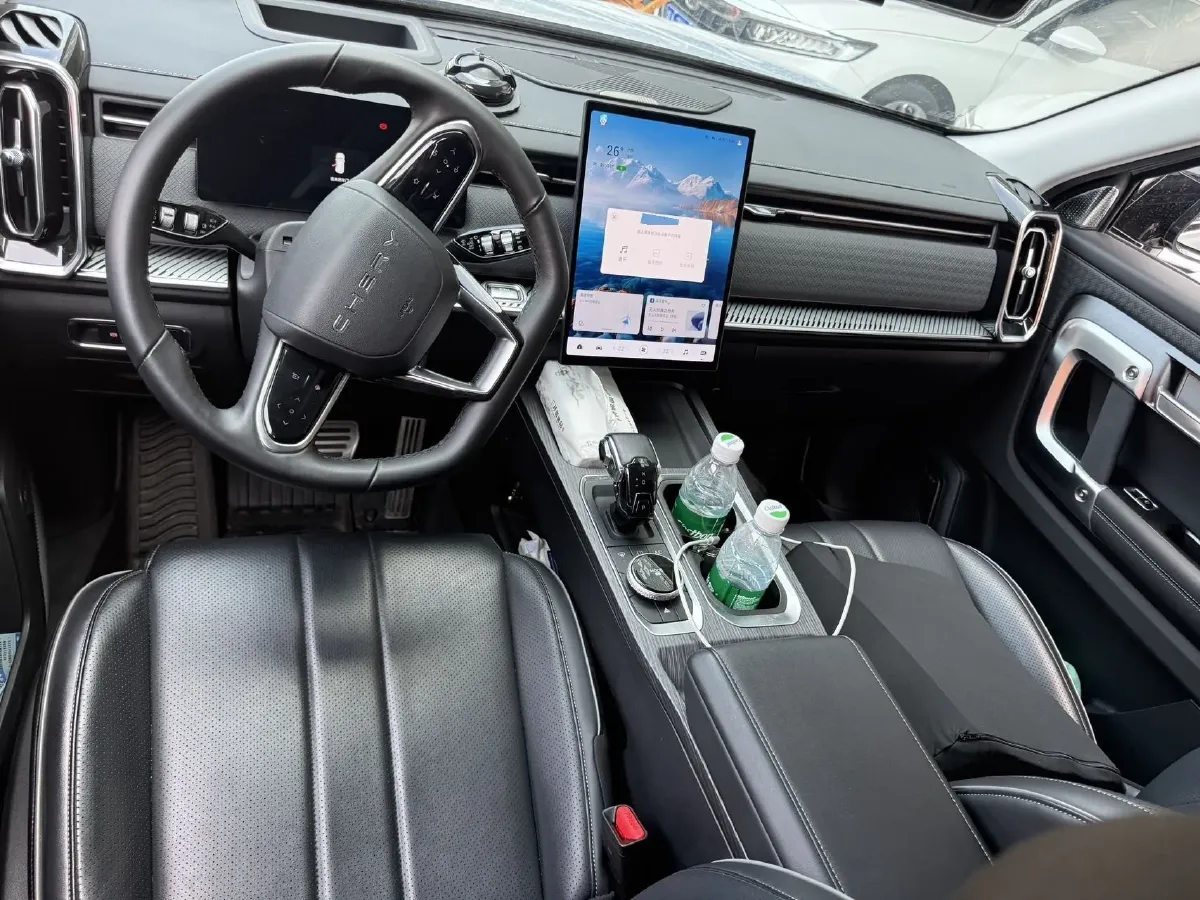 2023 Chery Exploration 06 1.6T 197HP L4 7DCT,autocango,china used car exporter,china ev exporter,chinese used car exporter,chinese used ev exporter