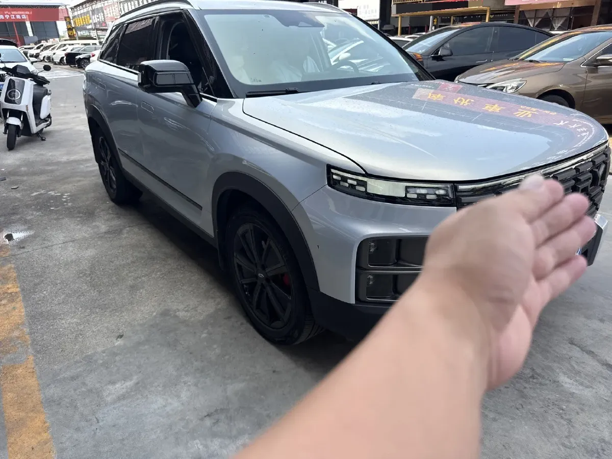 2023 Chery Exploration 06 1.6T 197HP L4 7DCT,autocango,china used car exporter,china ev exporter,chinese used car exporter,chinese used ev exporter