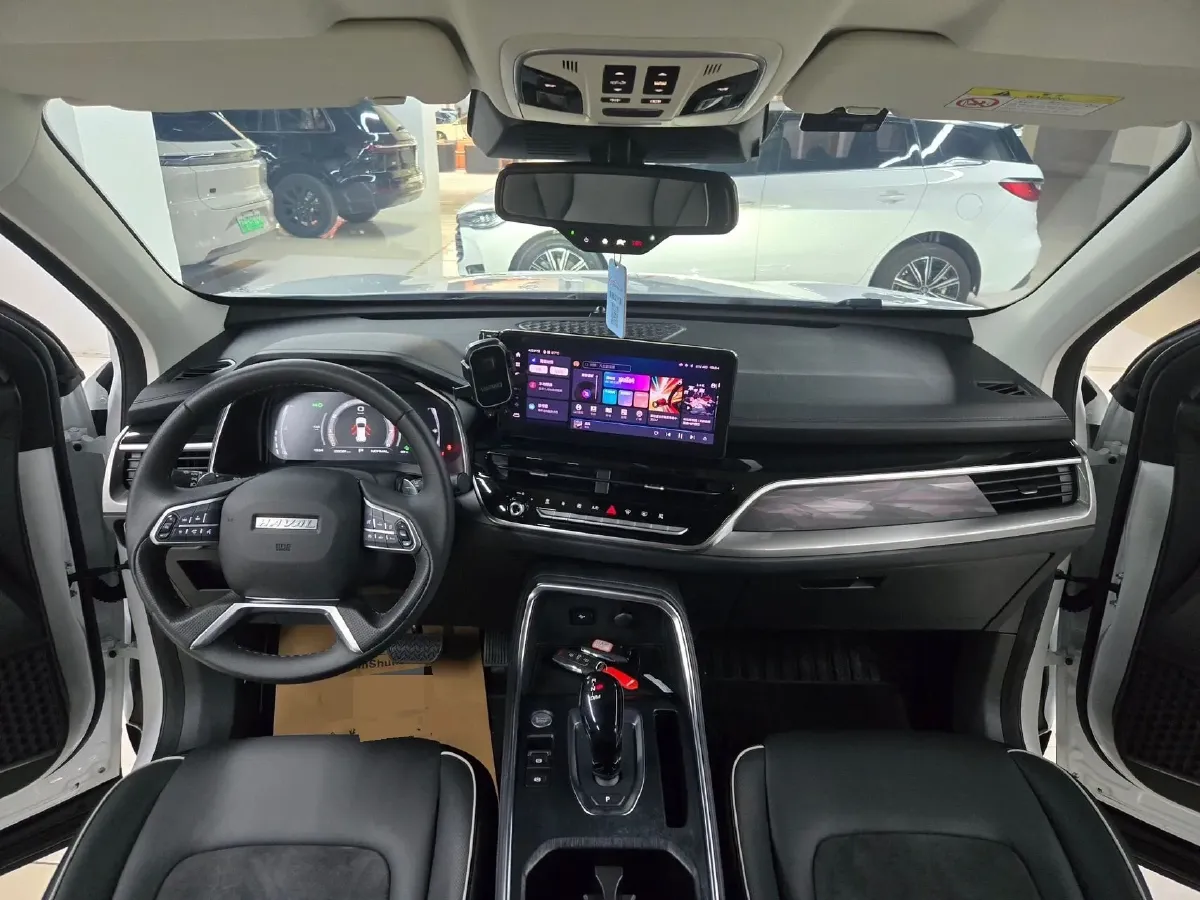 2021 Haval H6 1.5T 169HP L4 7DCT,autocango,china used car exporter,china ev exporter,chinese used car exporter,chinese used ev exporter