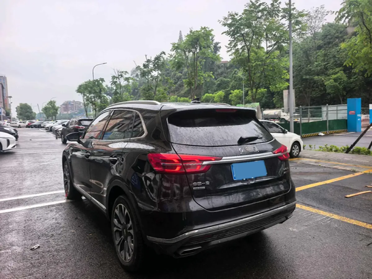 2022 HongQi HS5 2.0T 224HP L4 6AT,autocango,china used car exporter,china ev exporter,chinese used car exporter,chinese used ev exporter