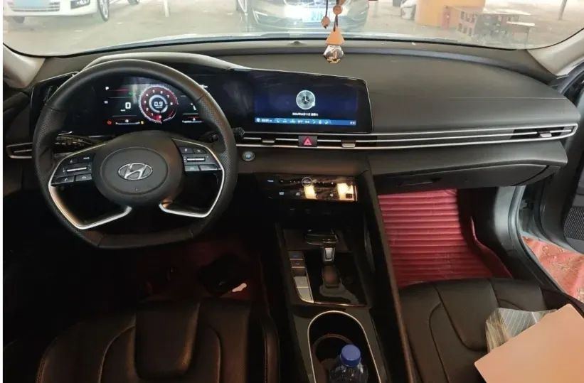 2021 Hyundai Elantra 1.5L 115HP L4 CVT,autocango,china used car exporter,china ev exporter,chinese used car exporter,chinese used ev exporter