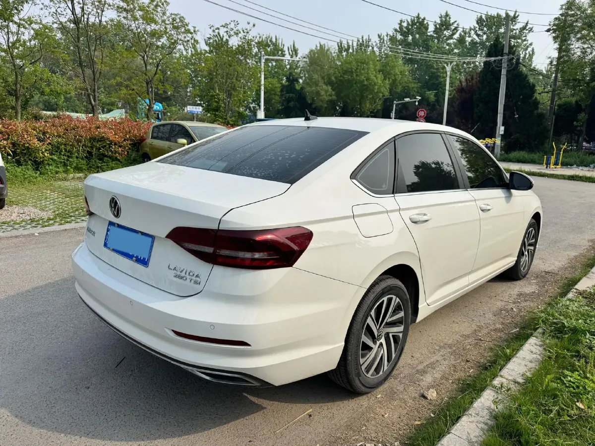 2022 Volkswagen Sagitar 1.2T 116HP L4 7DCT,autocango,china used car exporter,china ev exporter,chinese used car exporter,chinese used ev exporter