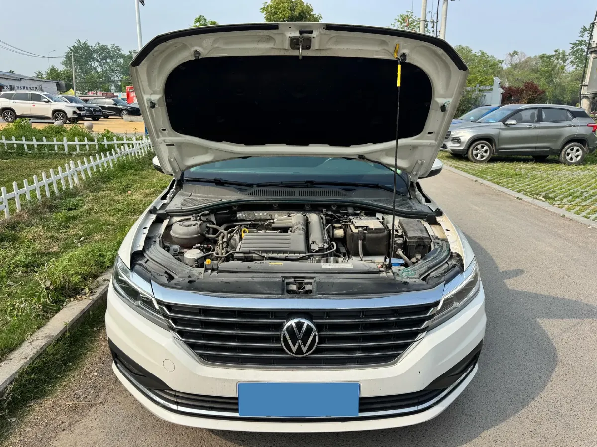 2022 Volkswagen Sagitar 1.2T 116HP L4 7DCT,autocango,china used car exporter,china ev exporter,chinese used car exporter,chinese used ev exporter