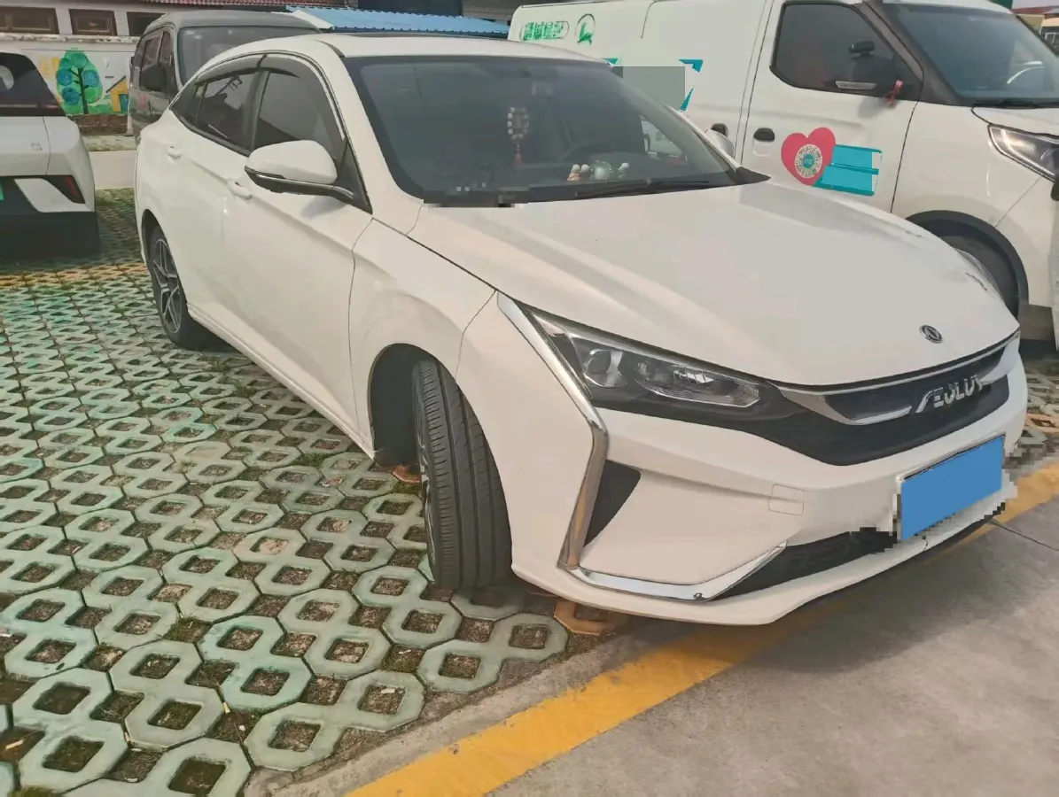 2021 DongFeng Aeolus YiXuan 1.5T 150HP L4 6DCT,autocango,china used car exporter,china ev exporter,chinese used car exporter,chinese used ev exporter