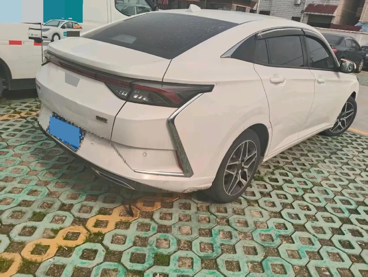 2021 DongFeng Aeolus YiXuan 1.5T 150HP L4 6DCT,autocango,china used car exporter,china ev exporter,chinese used car exporter,chinese used ev exporter