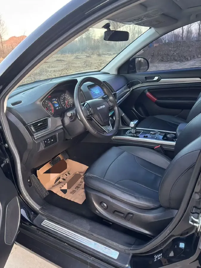 2018 Haval H6 1.5T 150HP L4 7DCT,autocango,china used car exporter,china ev exporter,chinese used car exporter,chinese used ev exporter