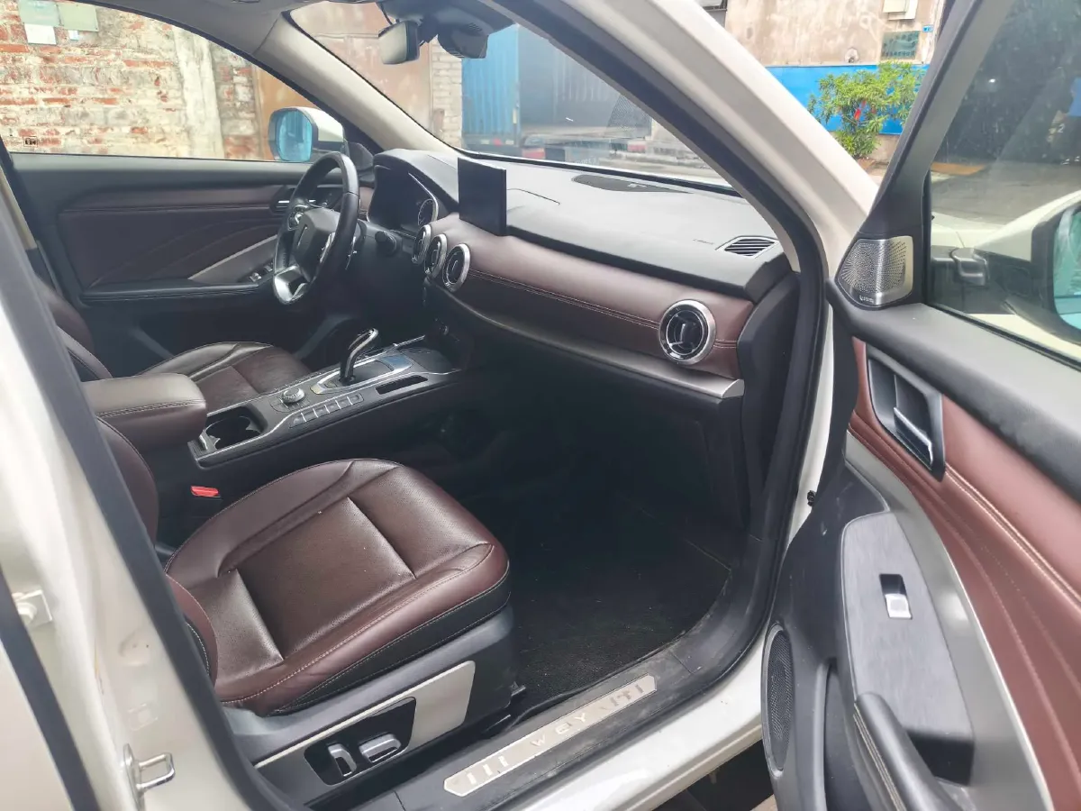 2019 WEY VV6 2.0T 224HP L4 7DCT,autocango,china used car exporter,china ev exporter,chinese used car exporter,chinese used ev exporter