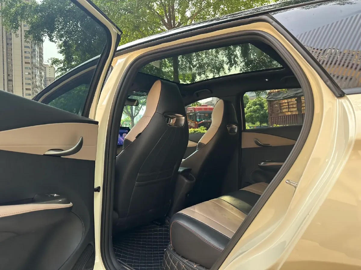 2023 BYD Dolphin BEV 44.928KWH,autocango,china used car exporter,china ev exporter,chinese used car exporter,chinese used ev exporter