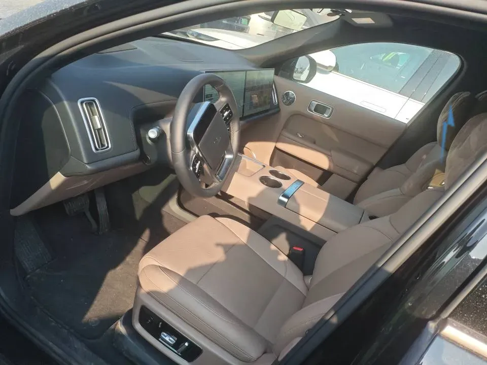 2025 Li L9 Range Extended 154HP REEV,autocango,china used car exporter,china ev exporter,chinese used car exporter,chinese used ev exporter