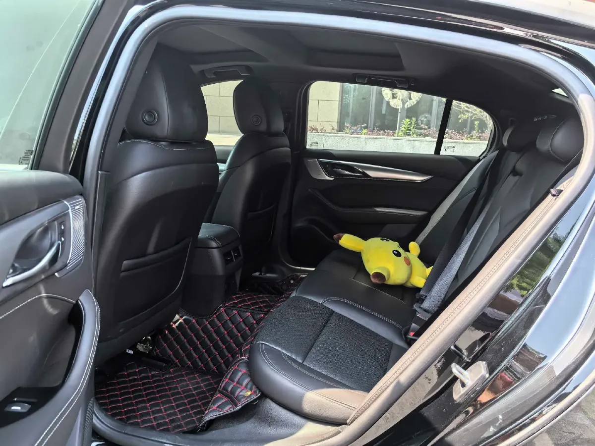 2023 Cadillac CT5 2.0T 237HP L4 10AT,autocango,china used car exporter,china ev exporter,chinese used car exporter,chinese used ev exporter