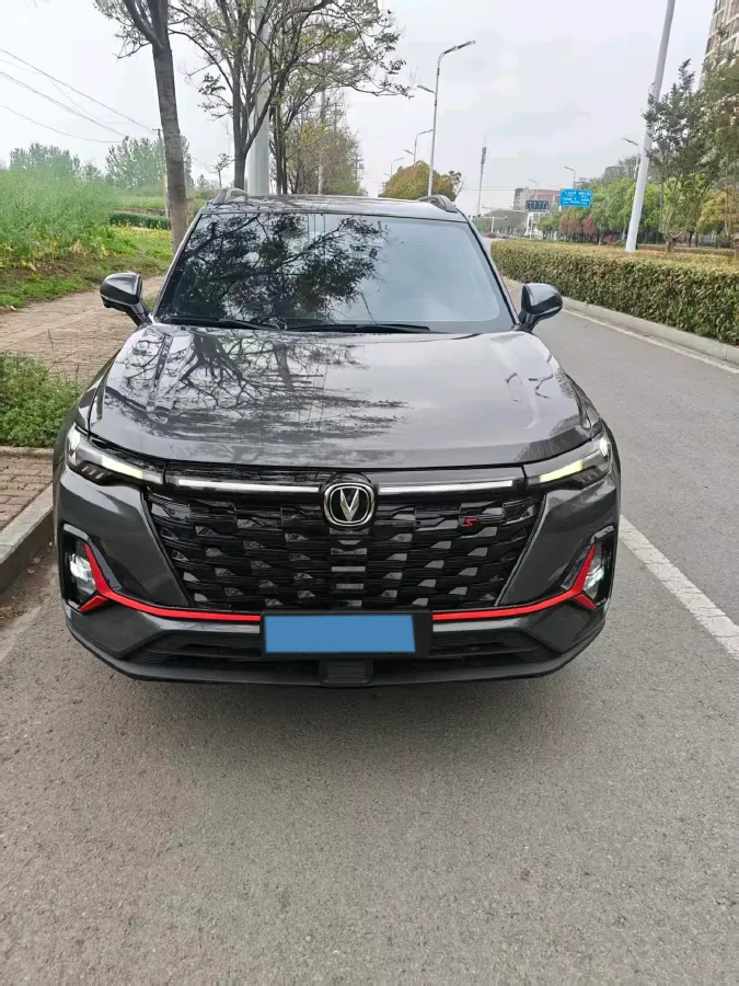 2023 ChangAn CS35 Plus 1.4T 160HP L4 7DCT,autocango,china used car exporter,china ev exporter,chinese used car exporter,chinese used ev exporter