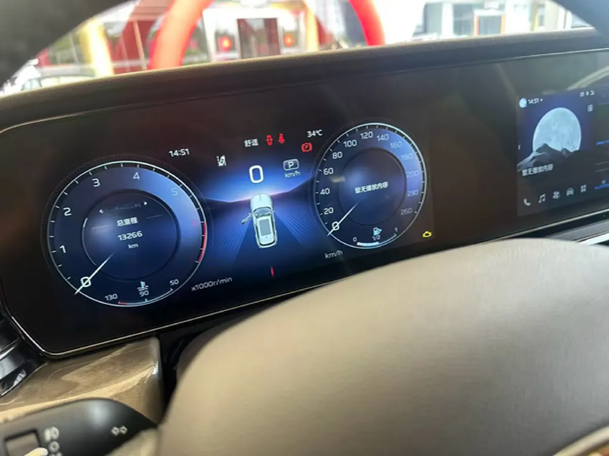 2023 HongQi HS5 2.0T 252HP L4 8AT,autocango,china used car exporter,china ev exporter,chinese used car exporter,chinese used ev exporter