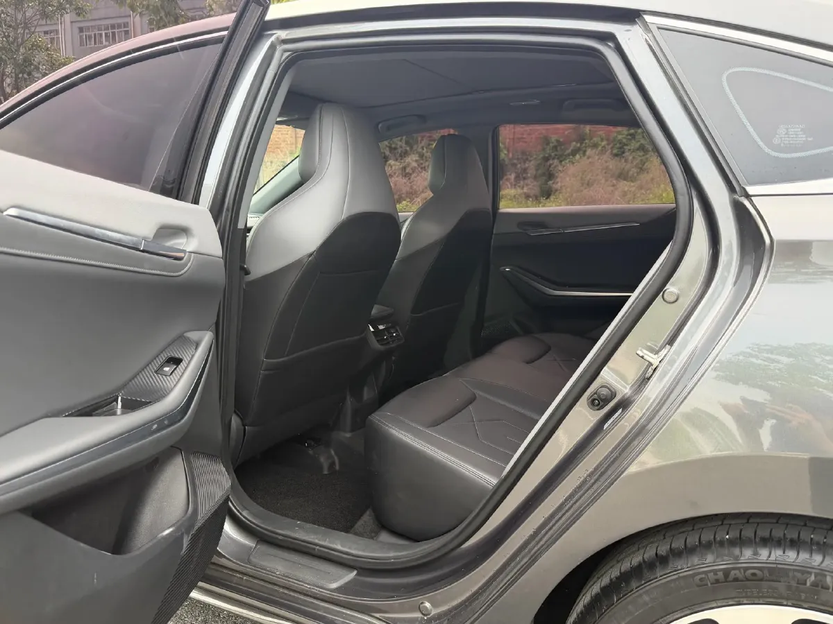 2023 ChangAn Raeton Plus 1.5T 188HP L4 7DCT,autocango,china used car exporter,china ev exporter,chinese used car exporter,chinese used ev exporter