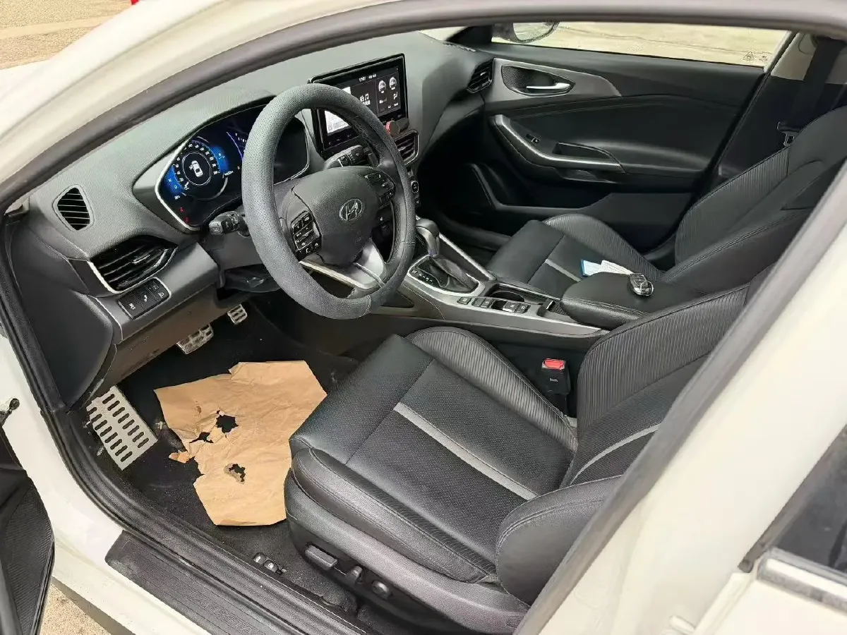 2019 Hyundai La Festa 1.6T 190HP L4 7DCT,autocango,china used car exporter,china ev exporter,chinese used car exporter,chinese used ev exporter