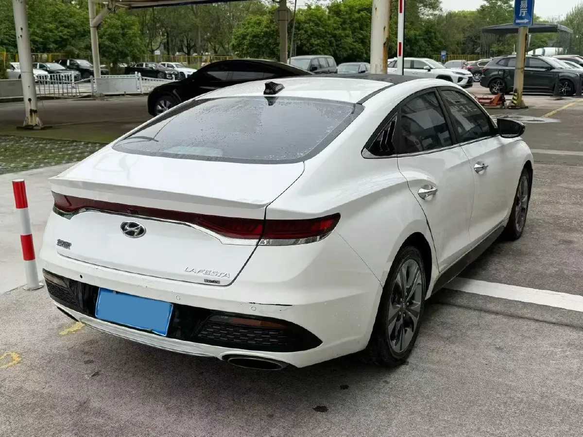 2019 Hyundai La Festa 1.6T 190HP L4 7DCT,autocango,china used car exporter,china ev exporter,chinese used car exporter,chinese used ev exporter