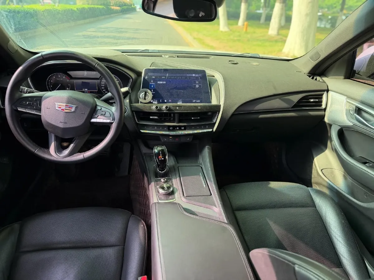 2020 Cadillac CT5 2.0T 241HP L4 10AT,autocango,china used car exporter,china ev exporter,chinese used car exporter,chinese used ev exporter