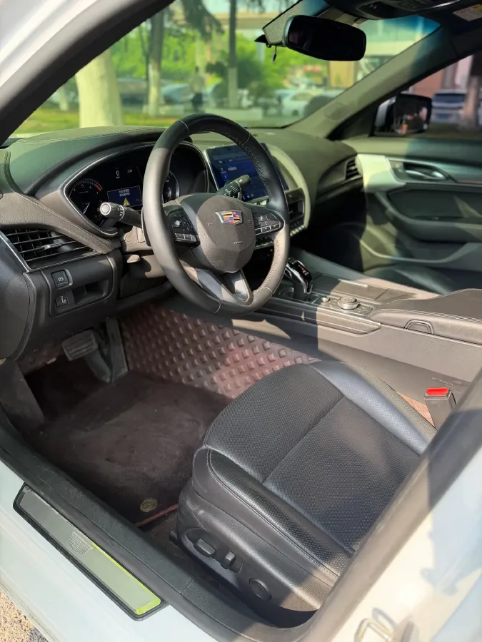 2020 Cadillac CT5 2.0T 241HP L4 10AT,autocango,china used car exporter,china ev exporter,chinese used car exporter,chinese used ev exporter