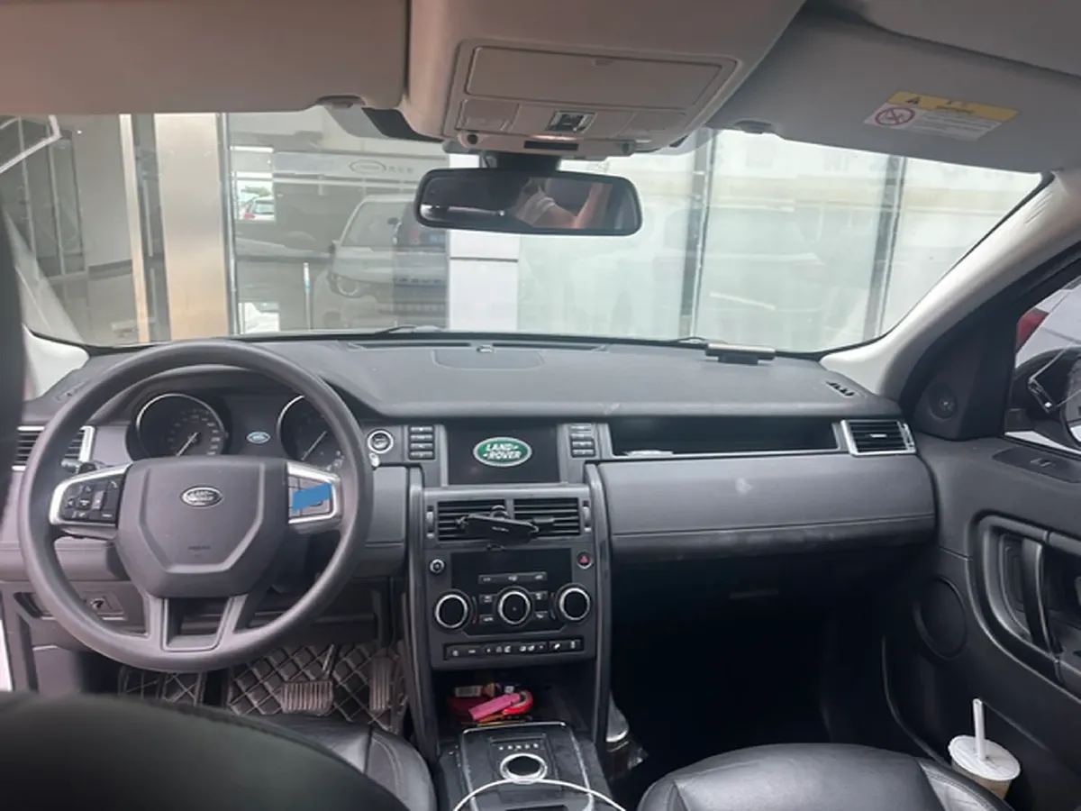 2018 Land Rover Discovery Sport 2.0T 200HP L4 9AT,autocango,china used car exporter,china ev exporter,chinese used car exporter,chinese used ev exporter