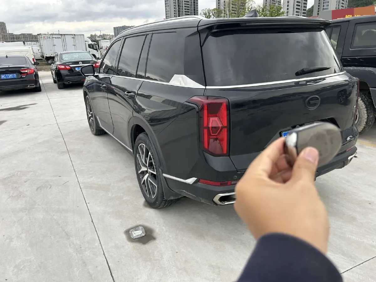 2022 GAC Trumpchi GS8 2.0T 252HP L4 8AT,autocango,china used car exporter,china ev exporter,chinese used car exporter,chinese used ev exporter