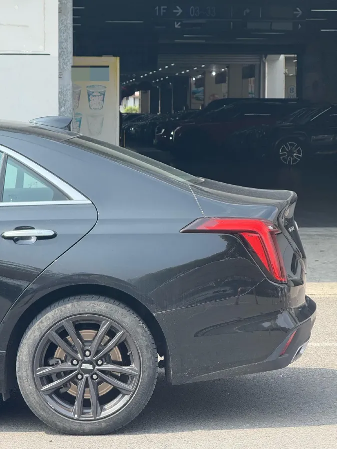 2022 Cadillac CT4 2.0T 237HP L4 8AT,autocango,china used car exporter,china ev exporter,chinese used car exporter,chinese used ev exporter