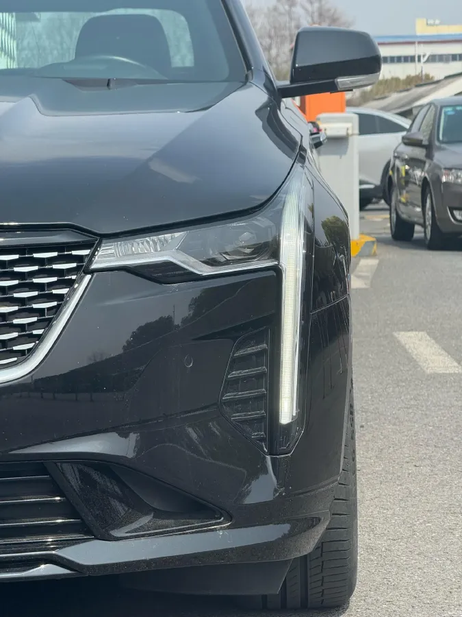 2022 Cadillac CT4 2.0T 237HP L4 8AT,autocango,china used car exporter,china ev exporter,chinese used car exporter,chinese used ev exporter