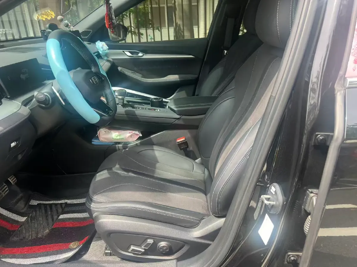 2025 Geely Preface 2.0T 238HP L4 8AT,autocango,china used car exporter,china ev exporter,chinese used car exporter,chinese used ev exporter