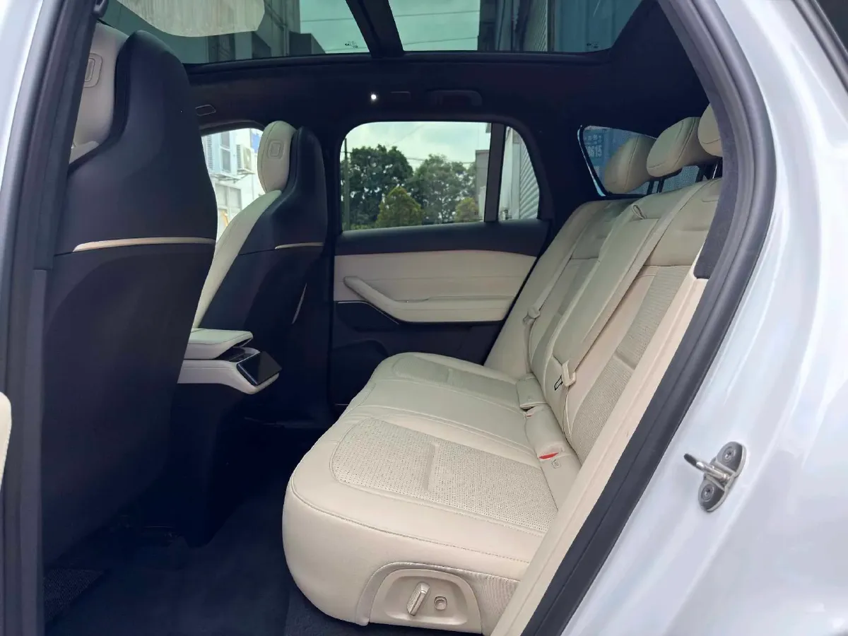 2023 NIO ES6 BEV 75KWH,autocango,china used car exporter,china ev exporter,chinese used car exporter,chinese used ev exporter