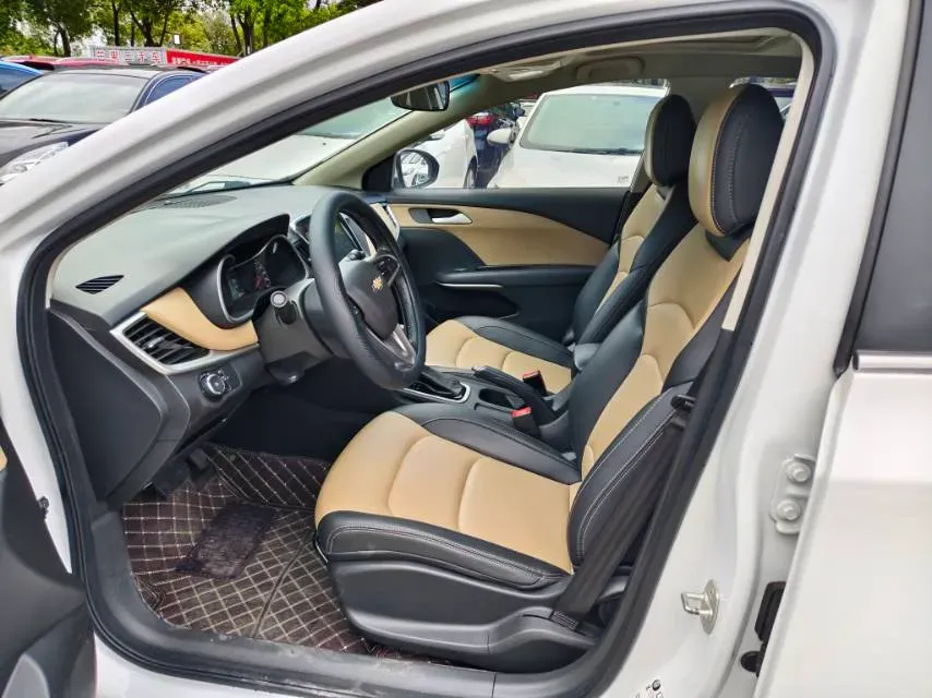 2022 Chevrolet Monza 1.5L 113HP L4 6AT,autocango,china used car exporter,china ev exporter,chinese used car exporter,chinese used ev exporter