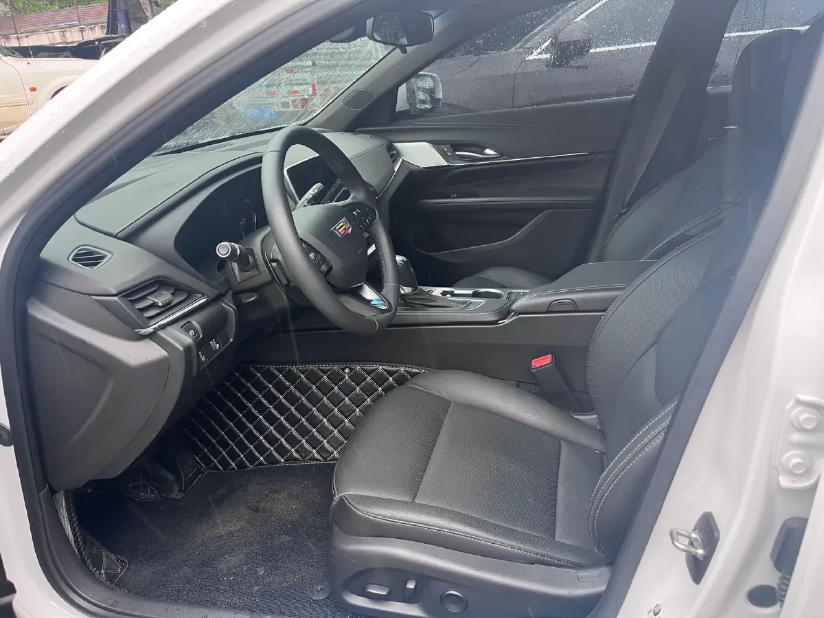 2022 Cadillac CT4 2.0T 237HP L4 8AT,autocango,china used car exporter,china ev exporter,chinese used car exporter,chinese used ev exporter