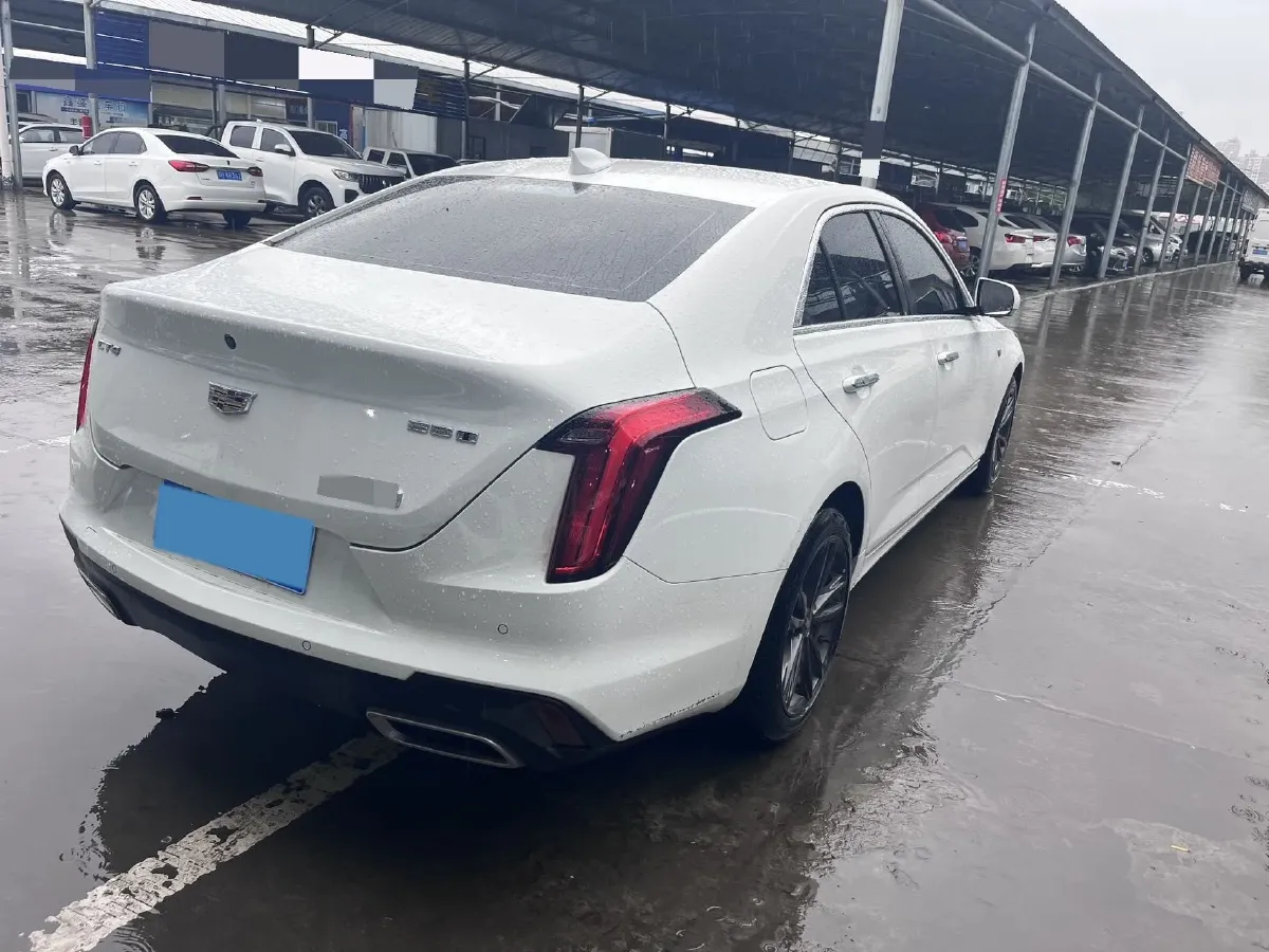 2022 Cadillac CT4 2.0T 237HP L4 8AT,autocango,china used car exporter,china ev exporter,chinese used car exporter,chinese used ev exporter