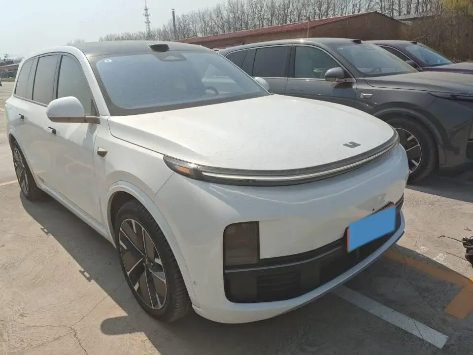 2025 Li L9 Range Extended 154HP REEV,autocango,china used car exporter,china ev exporter,chinese used car exporter,chinese used ev exporter