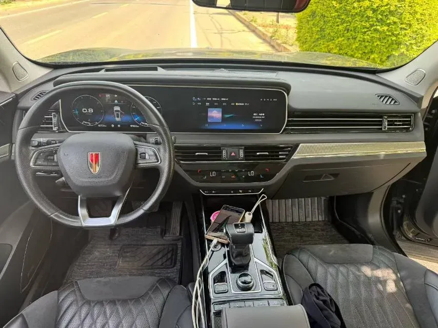 2022 HongQi HS5 2.0T 224HP L4 6AT,autocango,china used car exporter,china ev exporter,chinese used car exporter,chinese used ev exporter