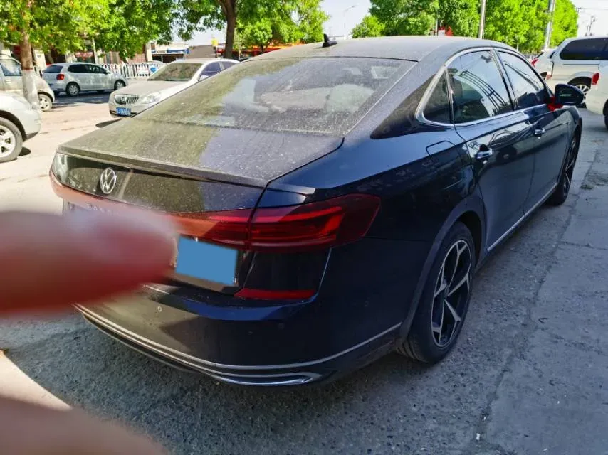 2023 Volkswagen Passat 2.0T 186HP L4 7DCT,autocango,china used car exporter,china ev exporter,chinese used car exporter,chinese used ev exporter