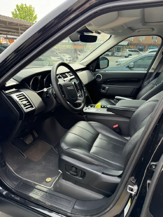 2019 Land Rover Discovery 3.0T 340HP V6 8AT,autocango,china used car exporter,china ev exporter,chinese used car exporter,chinese used ev exporter