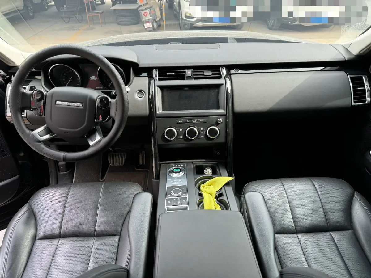 2019 Land Rover Discovery 3.0T 340HP V6 8AT,autocango,china used car exporter,china ev exporter,chinese used car exporter,chinese used ev exporter