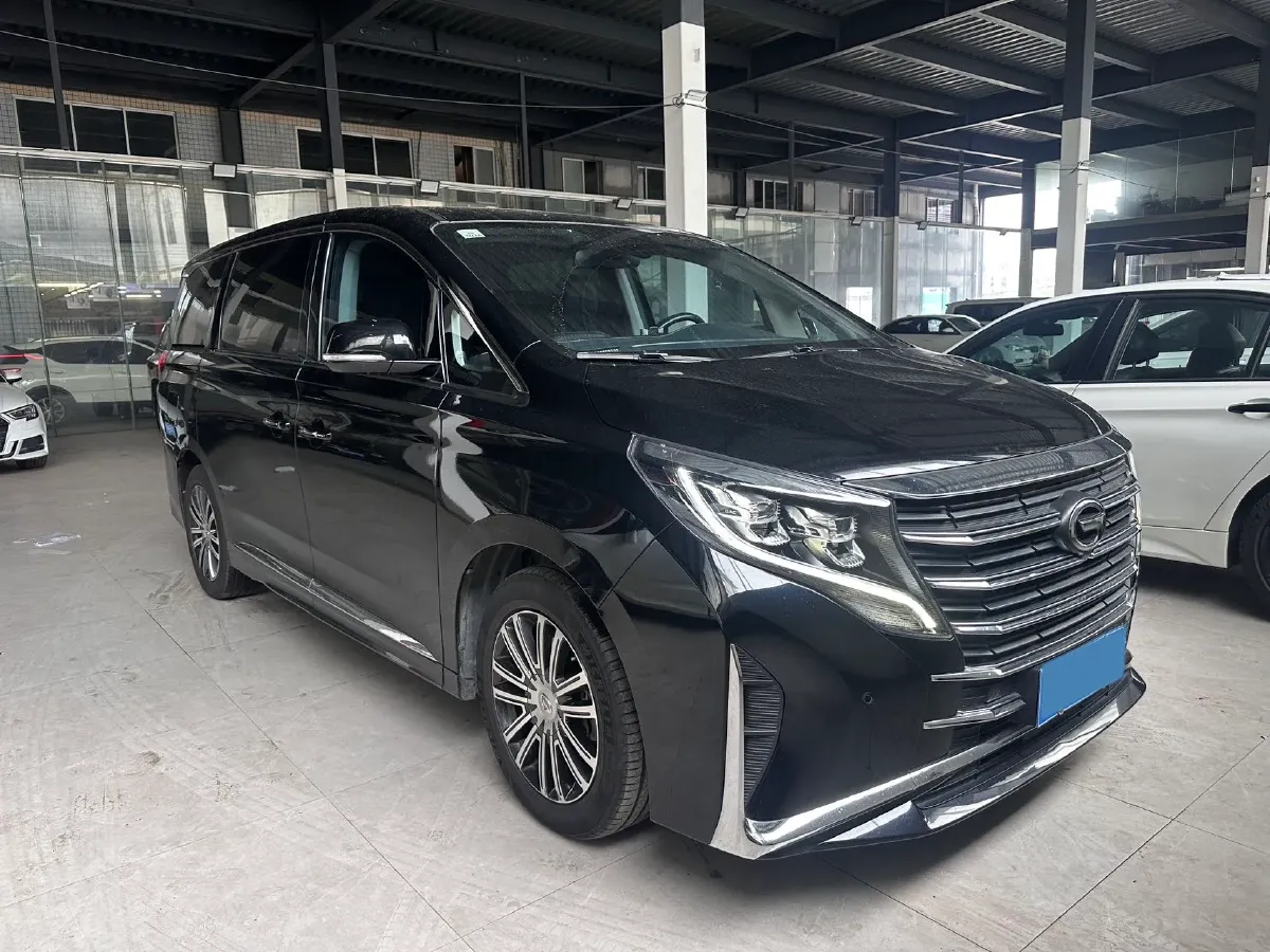 2021 GAC Trumpchi M8 2.0T 252HP L4 8AT,autocango,china used car exporter,china ev exporter,chinese used car exporter,chinese used ev exporter