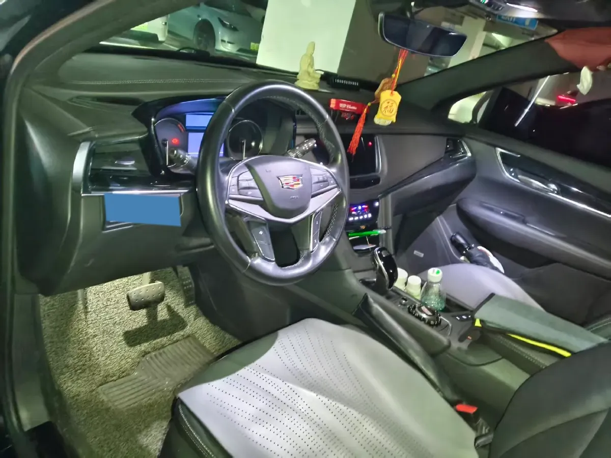 2020 Cadillac XT5 2.0T 241HP L4 9AT,autocango,china used car exporter,china ev exporter,chinese used car exporter,chinese used ev exporter