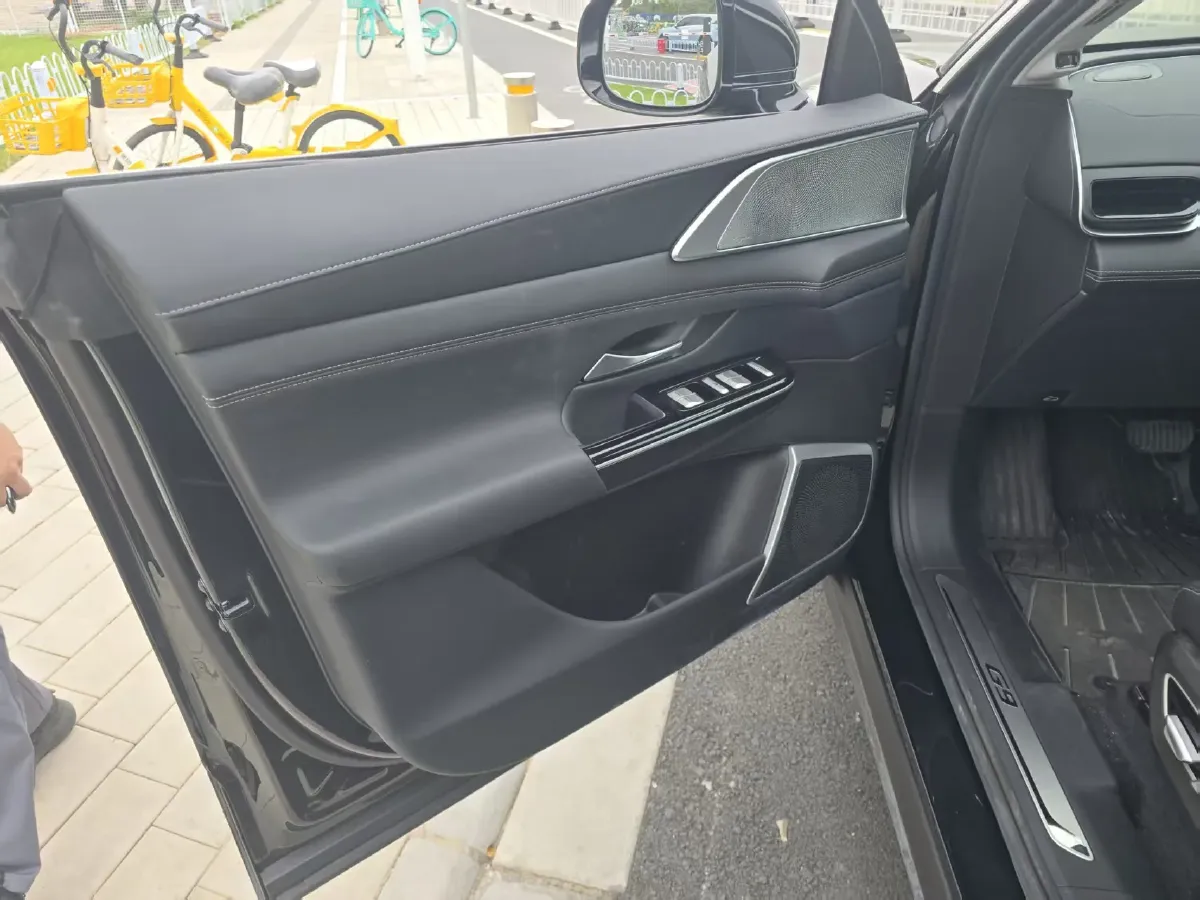 2024 Xpeng G9 BEV 78.2KWH,autocango,china used car exporter,china ev exporter,chinese used car exporter,chinese used ev exporter