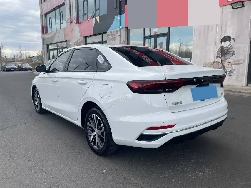 2025 Geely Emgrand 1.5L 127HP L4 5MT,autocango,china used car exporter,china ev exporter,chinese used car exporter,chinese used ev exporter