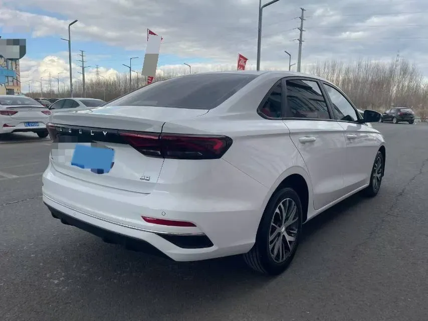 2025 Geely Emgrand 1.5L 127HP L4 5MT,autocango,china used car exporter,china ev exporter,chinese used car exporter,chinese used ev exporter