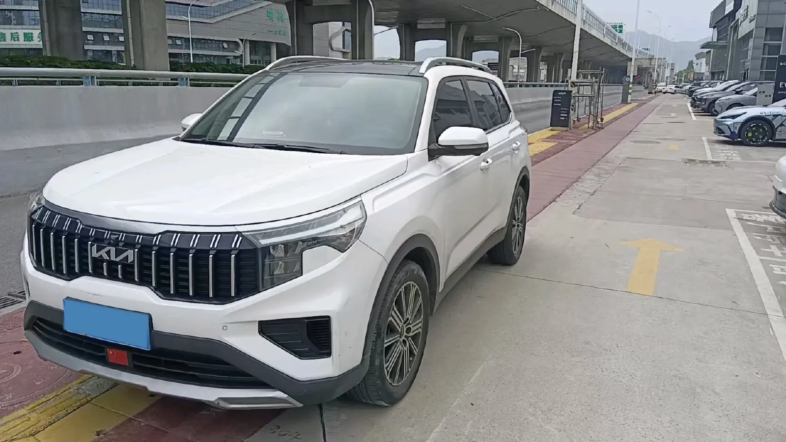 2021 Kia Sportage R 2.0L 161HP L4 6AT,autocango,china used car exporter,china ev exporter,chinese used car exporter,chinese used ev exporter