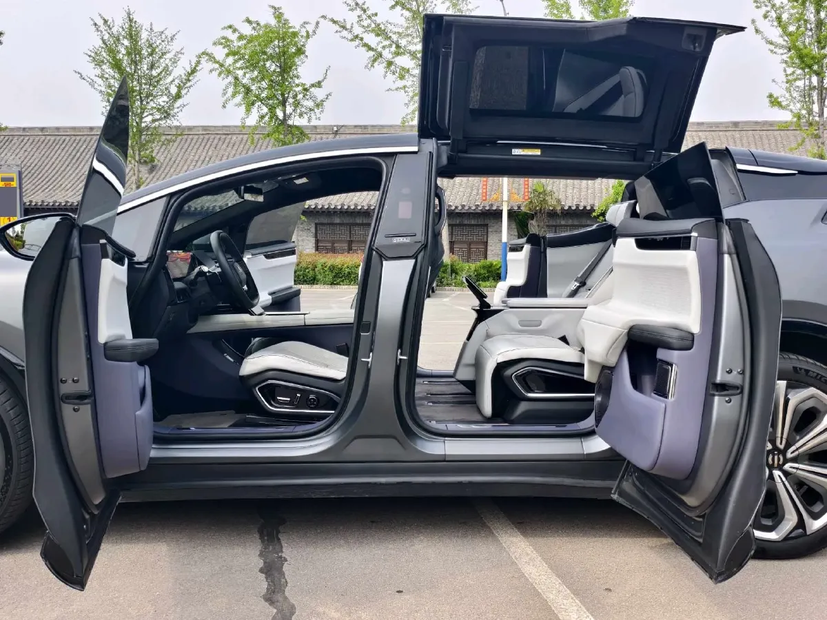 2021 HiPhi X BEV 97KWH,autocango,china used car exporter,china ev exporter,chinese used car exporter,chinese used ev exporter