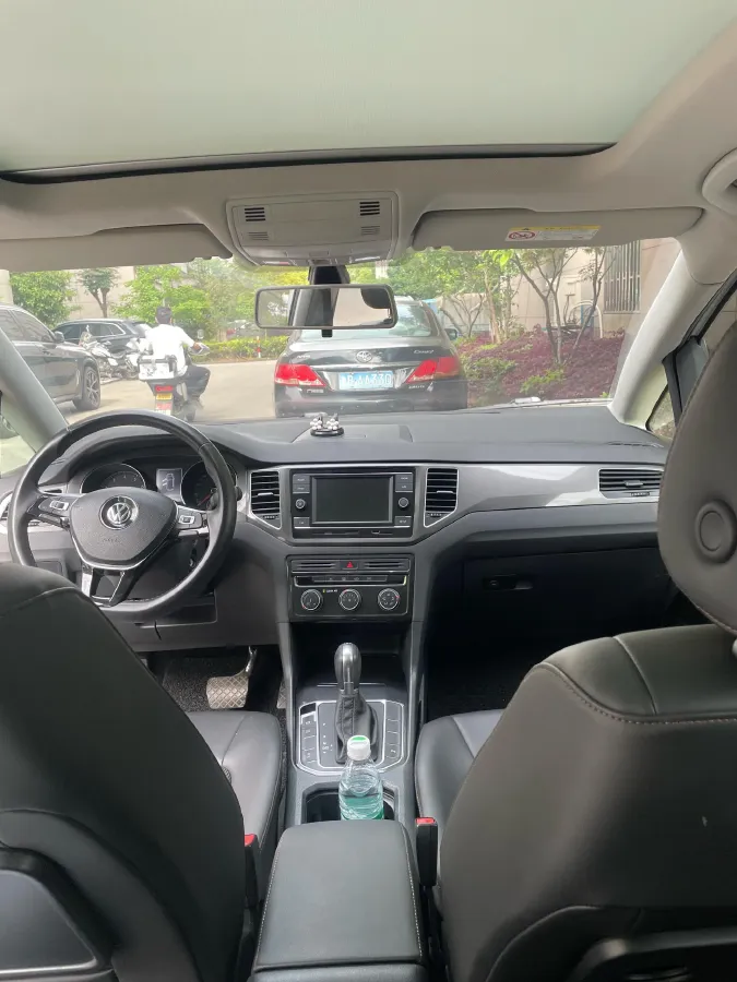 2018 Volkswagen Golf Sportsvan 1.4T 131HP L4 7DCT,autocango,china used car exporter,china ev exporter,chinese used car exporter,chinese used ev exporter