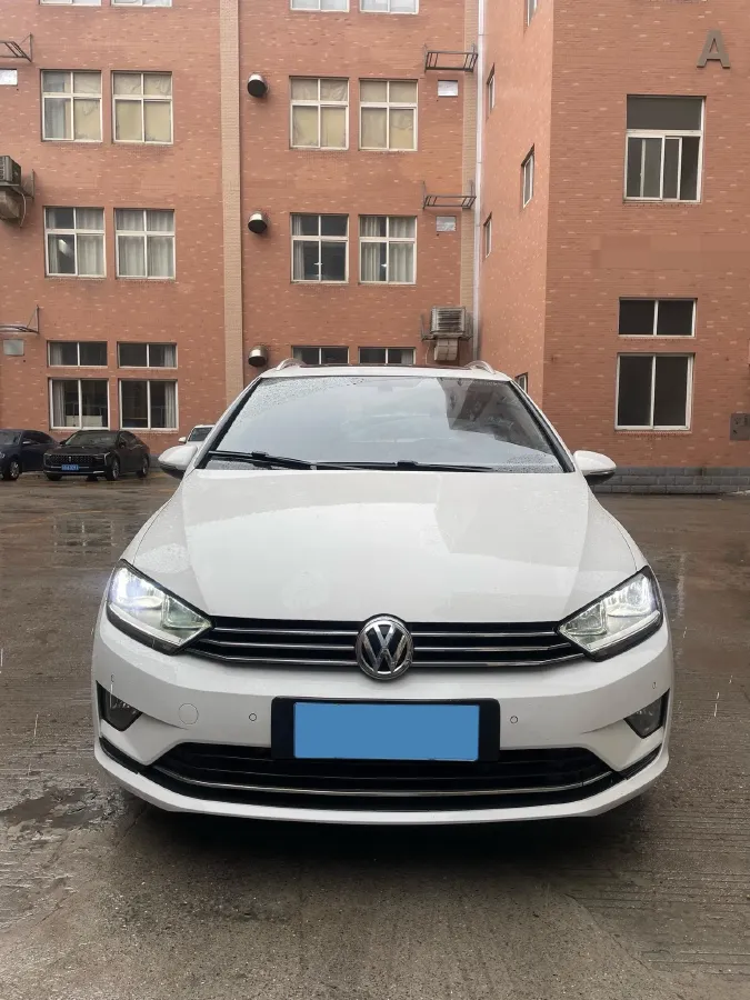 2018 Volkswagen Golf Sportsvan 1.4T 131HP L4 7DCT,autocango,china used car exporter,china ev exporter,chinese used car exporter,chinese used ev exporter