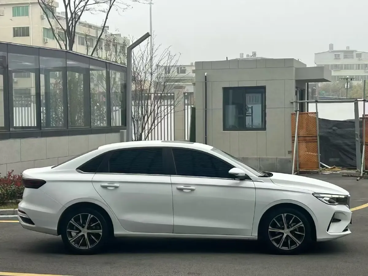 2022 Geely Emgrand 1.5L 114HP L4 CVT,autocango,china used car exporter,china ev exporter,chinese used car exporter,chinese used ev exporter