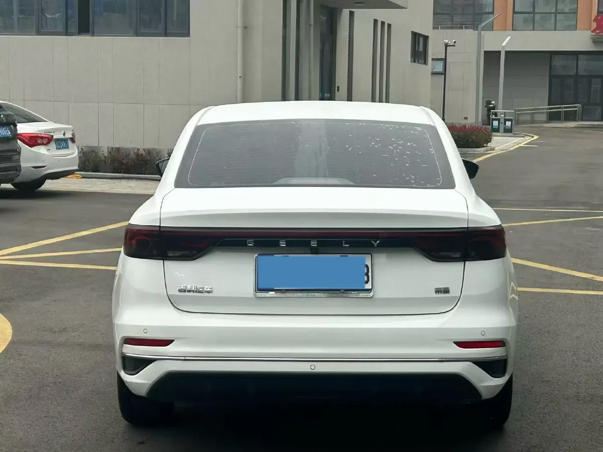2022 Geely Emgrand 1.5L 114HP L4 CVT,autocango,china used car exporter,china ev exporter,chinese used car exporter,chinese used ev exporter