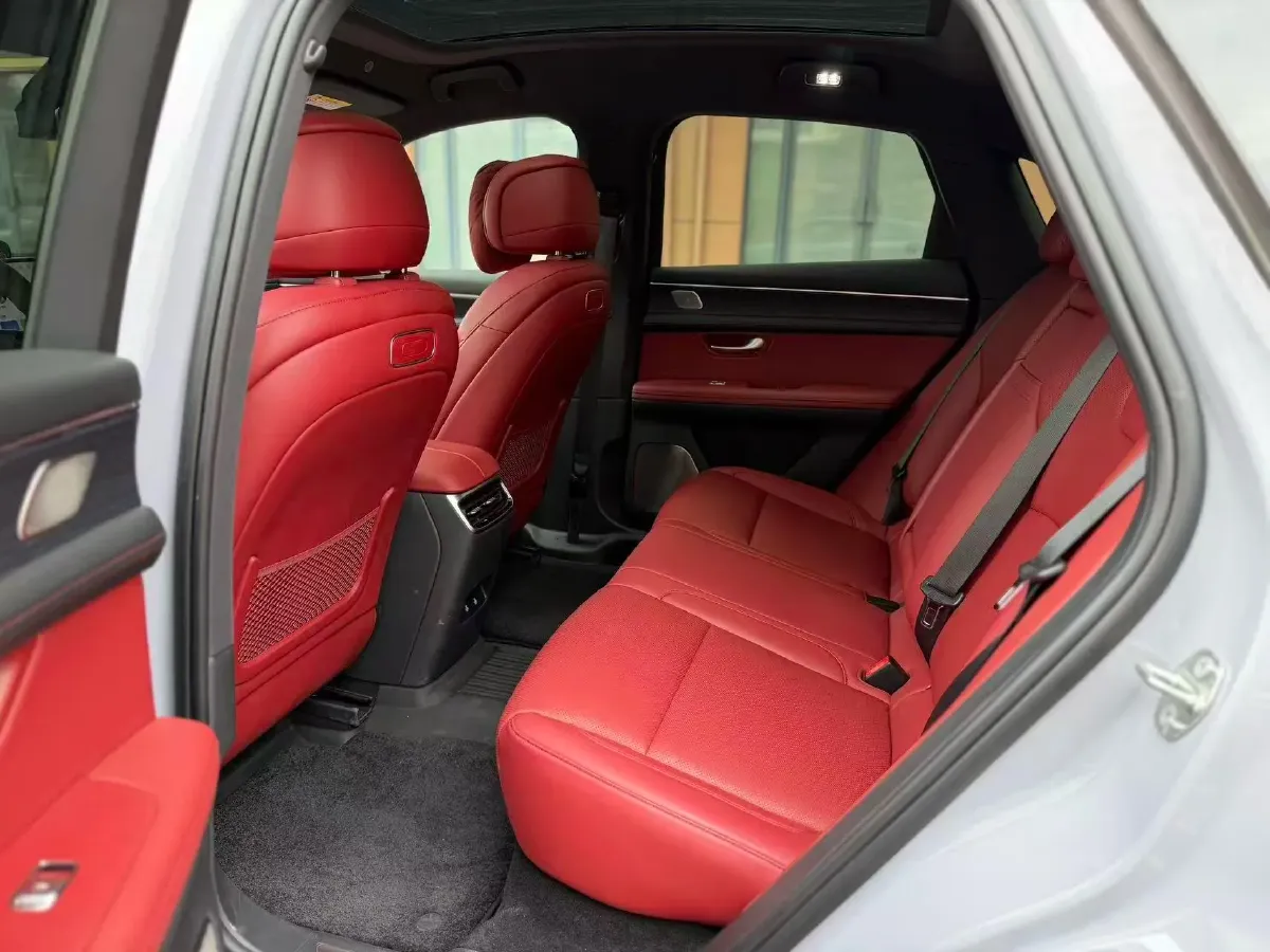 2025 AITO AITO M5 1.5T 152HP L4 REEV 42KWH,autocango,china used car exporter,china ev exporter,chinese used car exporter,chinese used ev exporter